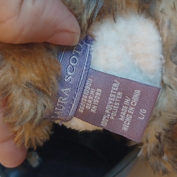 LAURA SCOTT Soft Shell Fleece & Faux Fur collar Vest, Full Zip, Sleeveless - Picture 5 of 6